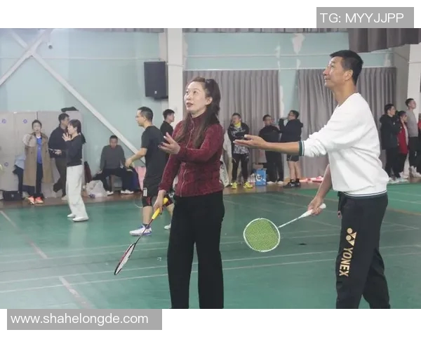 羽毛球的魅力：深入了解上海羽毛球队的默契配合与训练秘辛