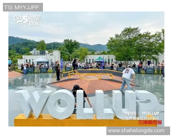 杭州滑板队与重庆滑板队的精彩对决全景分析与力量对比 杭州滑板队与重庆滑板队的精彩对决全景分析与力量对比