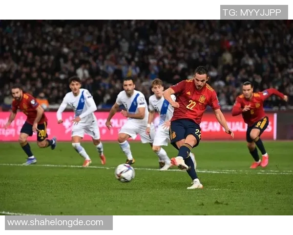 足球明星的退役之路：何时选择告别绿茵场的荣耀与梦想