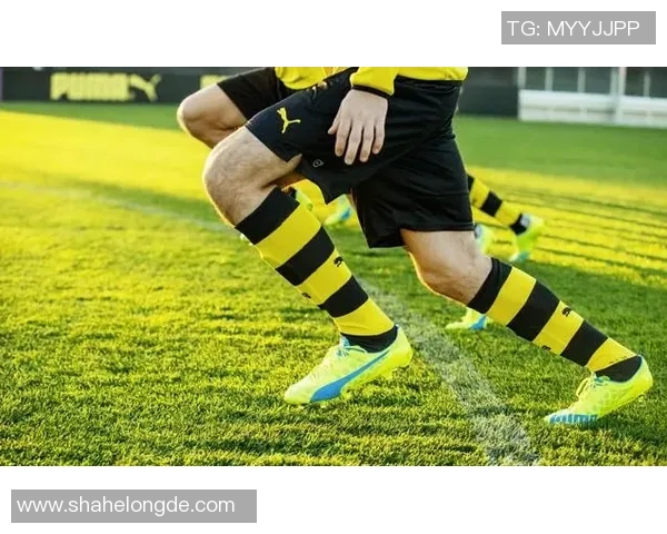 如何正确清洗足球明星水洗短袖以保持其色彩和质感 如何正确清洗足球明星水洗短袖以保持其色彩和质感