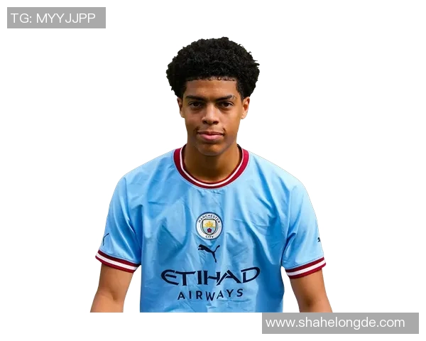 小贾足球明星的传奇之路与成长历程揭秘 小贾足球明星的传奇之路与成长历程揭秘